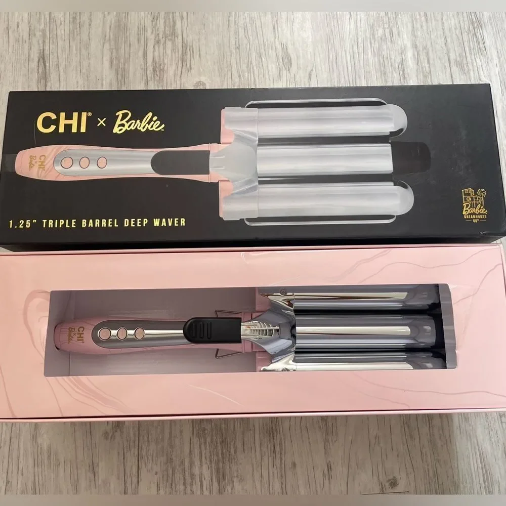 NWT CHI x Barbie Titanium 1.25” Triple Barrel Deep Waver - Picture 2 of 8